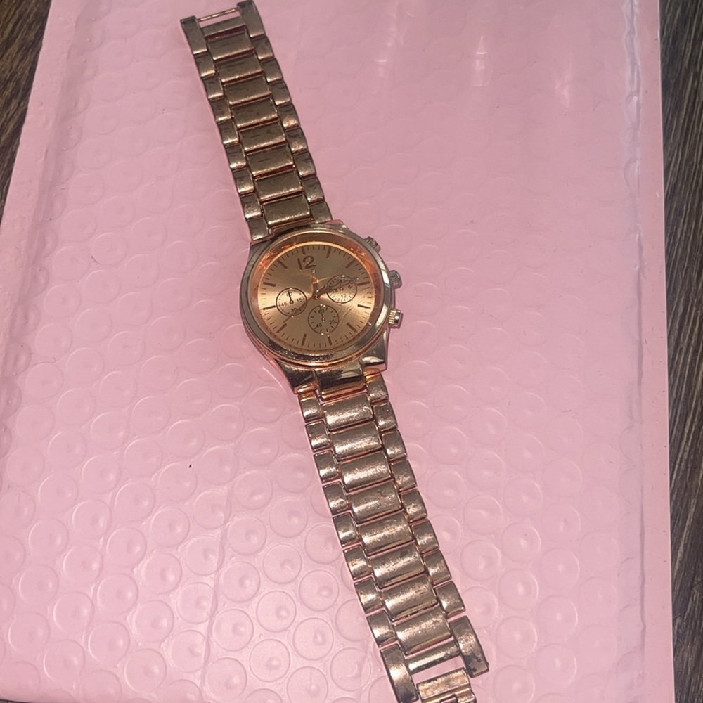 Rose Gold Analog Watch